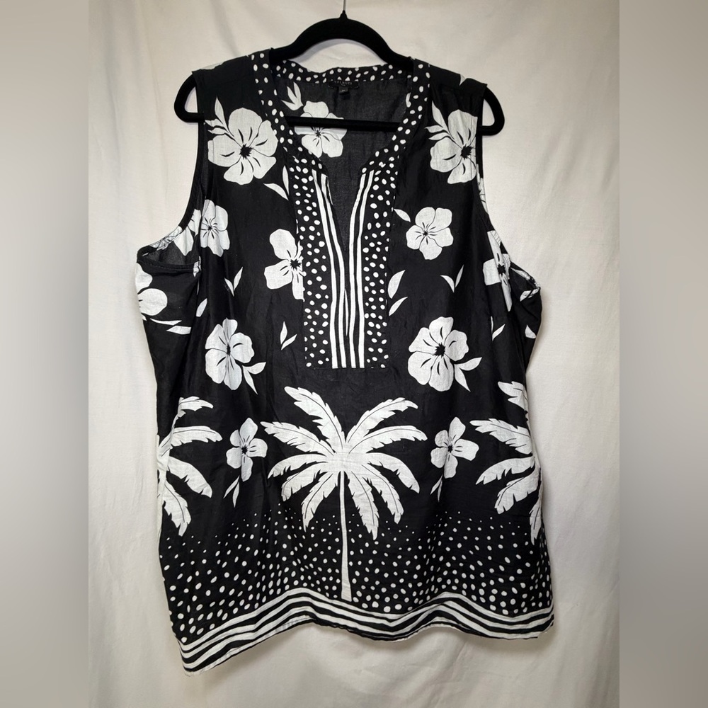 Talbots Black and White Sleeveless Tropical Print Top - Picture 2 of 5